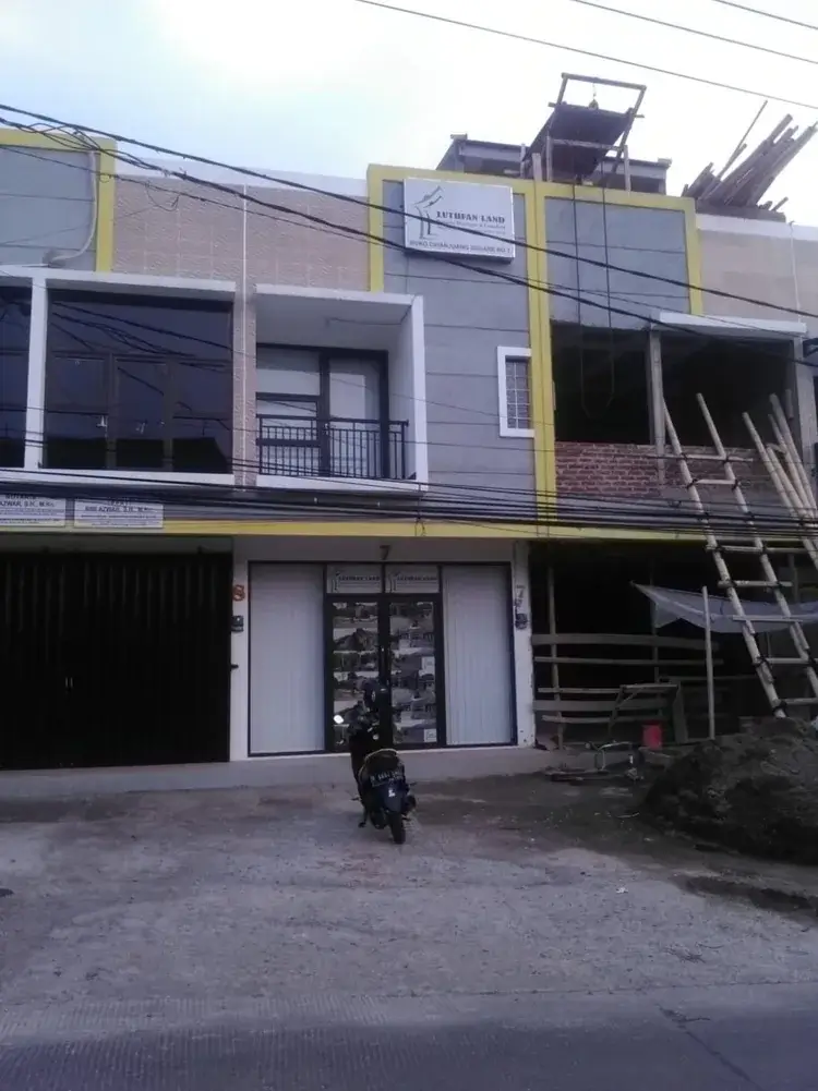 Contoh kasus ruko dua lantai sebagai ruang kantor